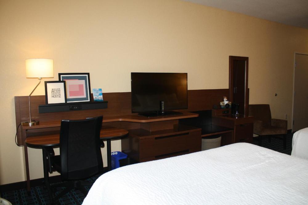 Fairfield Inn & Suites by Marriott Detroit Lakes